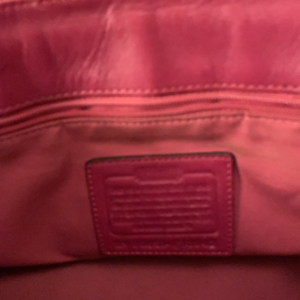 Coach pink leather handbag - Picture 3 of 4